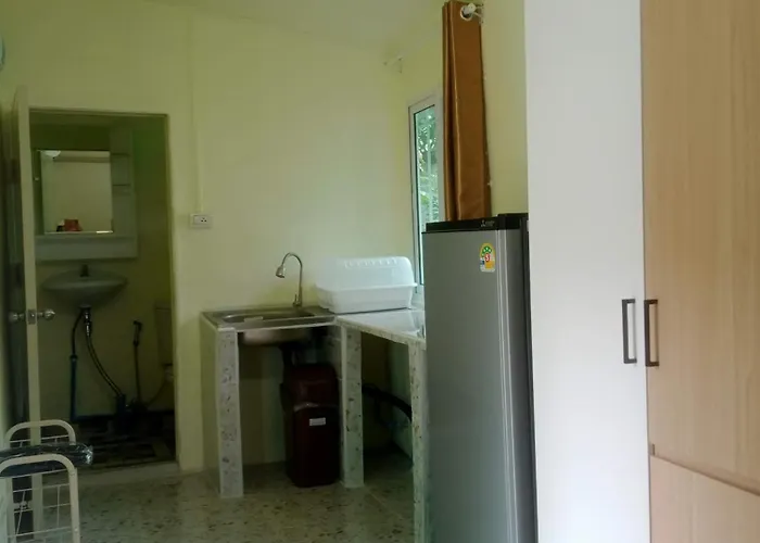 Baan Chaiy Khong บ้านชายคลอง Aparthotel Bangkok